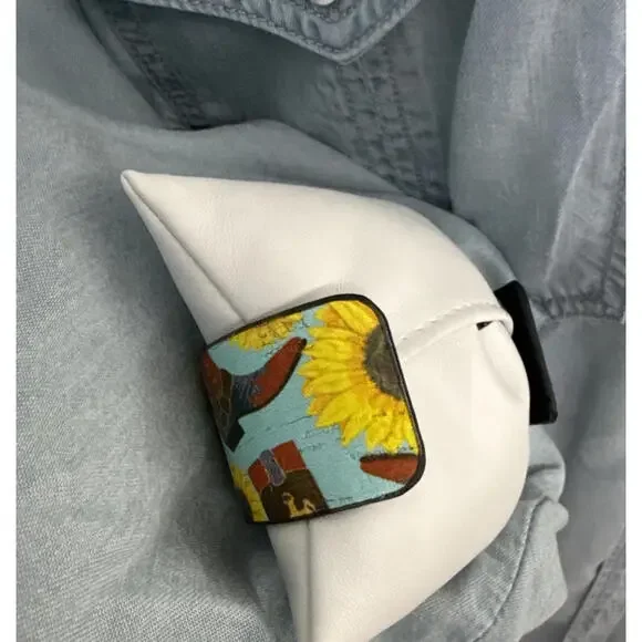 NWT Sunflower Cowgirl Cowboy Boot Cuff Bracelet - Picture 2 of 3